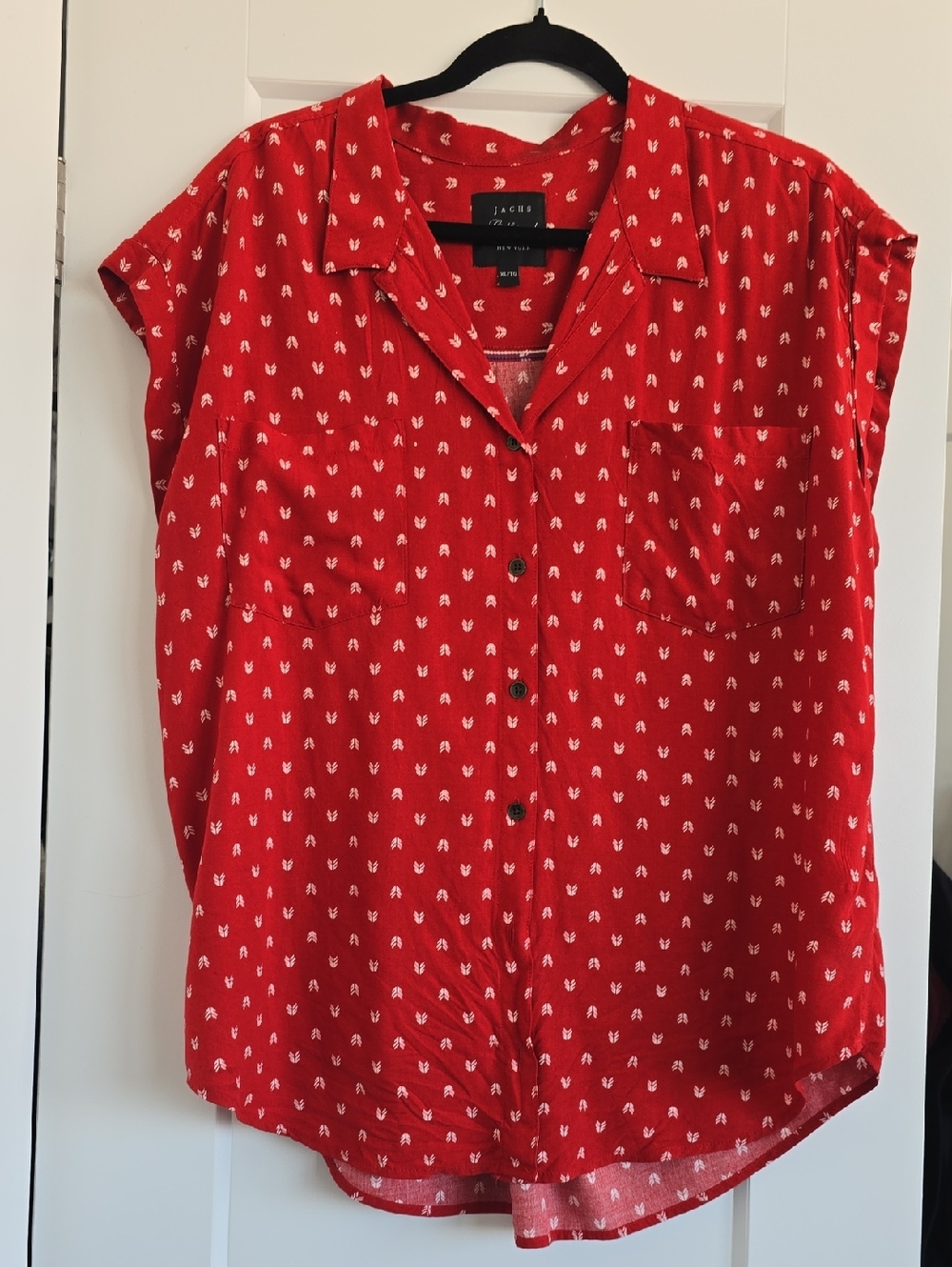 JACHS Girlfriend Red Button-Front Tank Top with White Heart Print